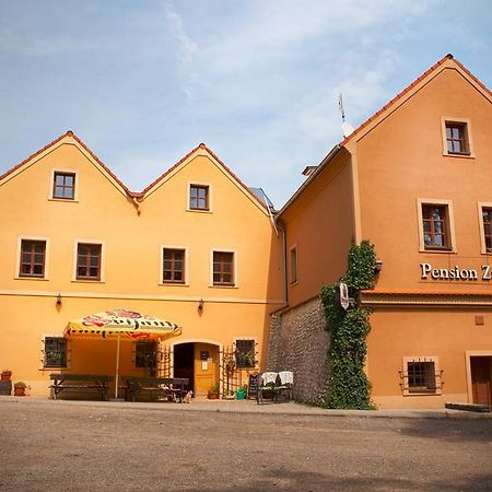 Penzion Zatisi Mikulov Extérieur photo