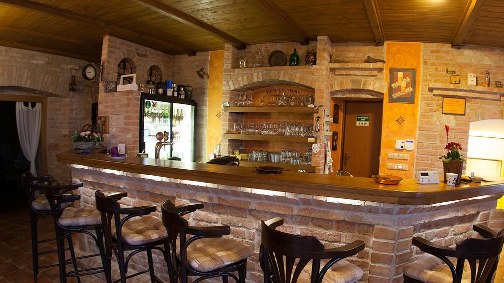 Penzion Zatisi Mikulov Extérieur photo